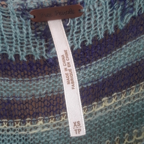 Free People sweater - Picture 4 of 4